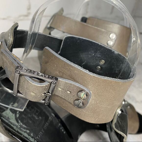 Tory Burch Teagan Stingray Leather Cage Heels Size 7.5 - Picture 9 of 11